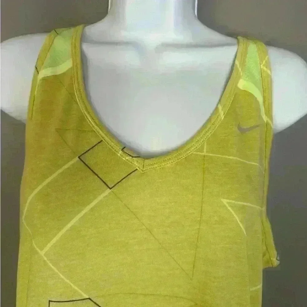 Nike Women's Activewear Green Tank Top (171)